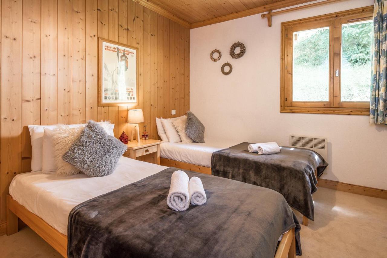 Chalet Himalaya , 10 Person Chalet With 5 Ensuite Bedrooms And Outdoor Jacuzzi In Meribel Centre 외부 사진
